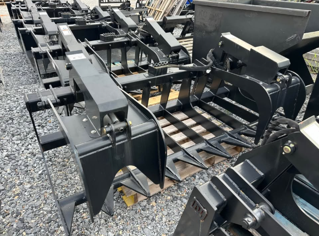 Heavy Duty Root Grapple Bucket (72” & 84”)-OCC Attachments